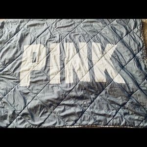 PINK Twin comforter with reversible leopard print